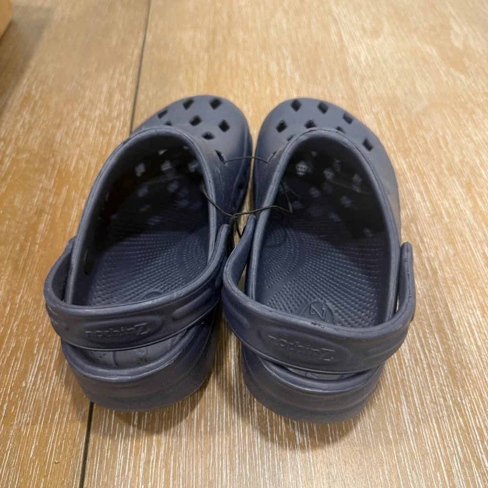 Nothinz‎ Kids Clogs Navy Blue Slip On Beach Pool Shoes Size J4 L6